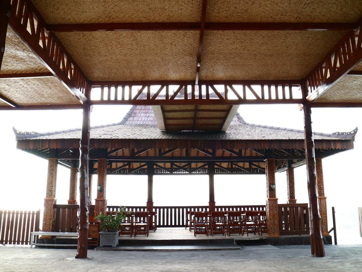 Watu Dodol Hotel & Restaurant Banyuwangi  Zewnętrze zdjęcie